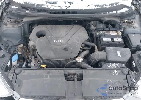 2012 Hyundai Veloster Base W/Black from USA, damaged, VIN KMHTC6AD5CU065315